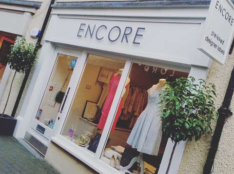 Encore designer clothes agency photo